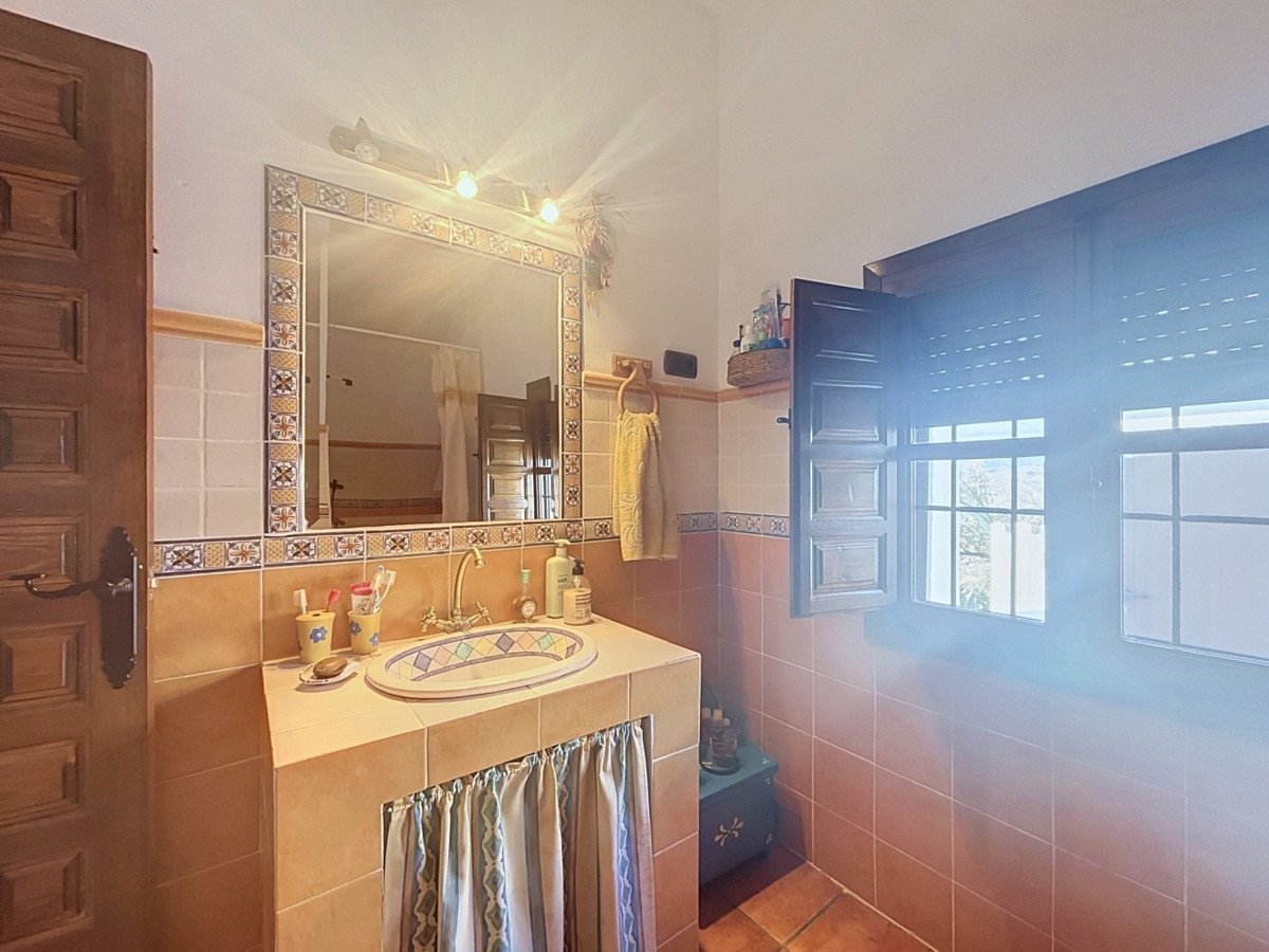 3 Bed Detached Villa in Vélez-Málaga