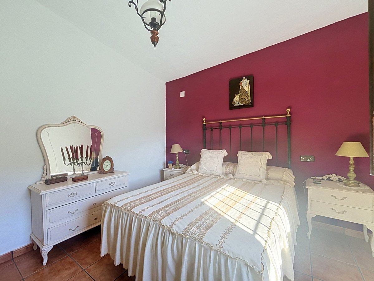 3 Bed Detached Villa in Vélez-Málaga