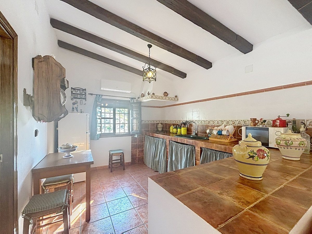 3 Bed Detached Villa in Vélez-Málaga