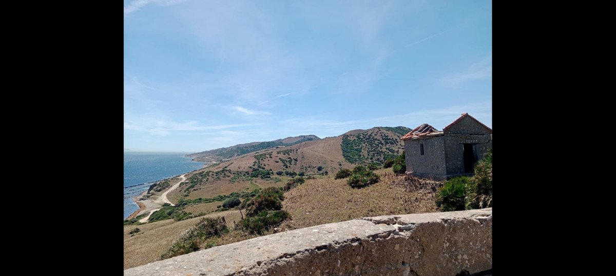 Land in Tarifa