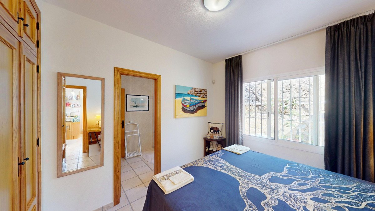 4 Bed Detached Villa in Algarrobo