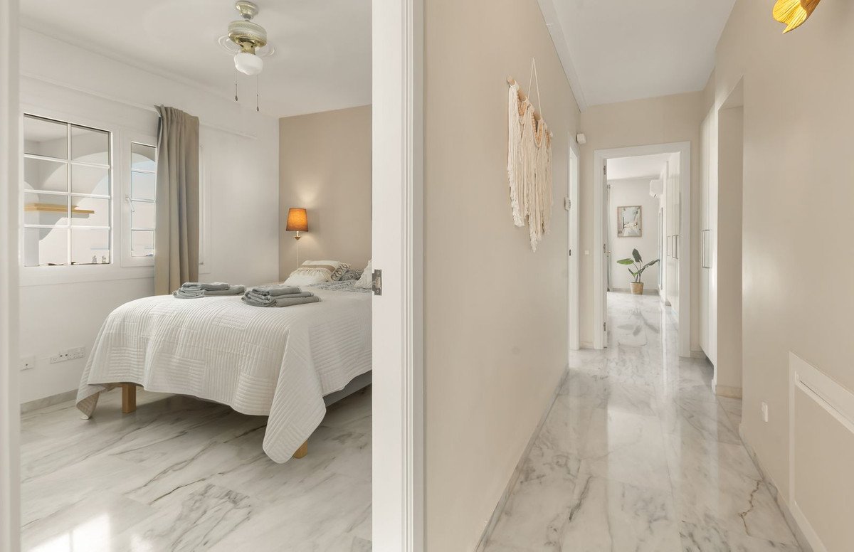 5 Bed Detached Villa in El Hornillo