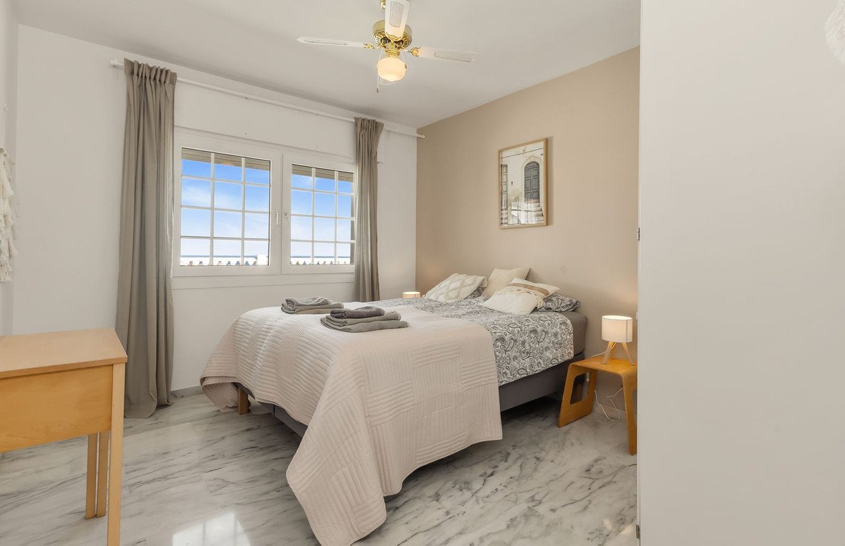 5 Bed Detached Villa in El Hornillo