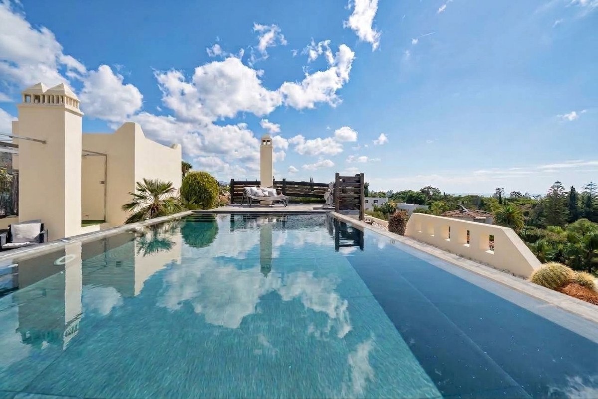 3 Bed Penthouse Duplex in Marbella