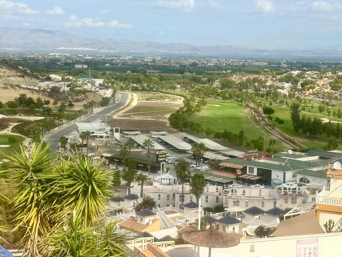 2 Bed Bungalow in Ciudad Quesada