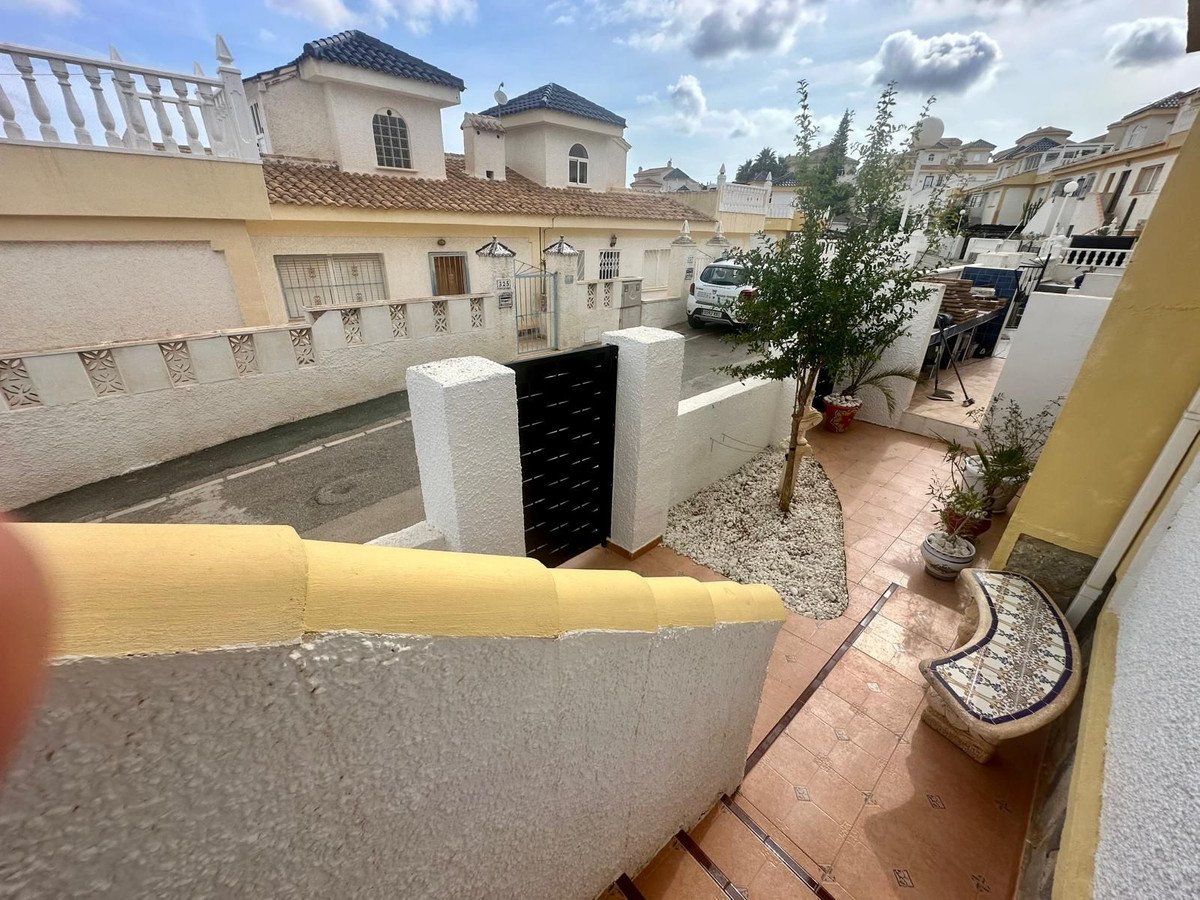 2 Bed Bungalow in Ciudad Quesada