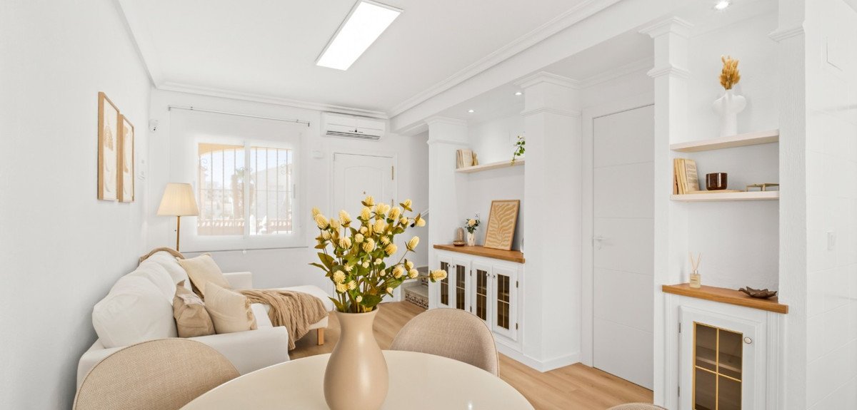 2 Bed Townhouse in Orihuela Costa