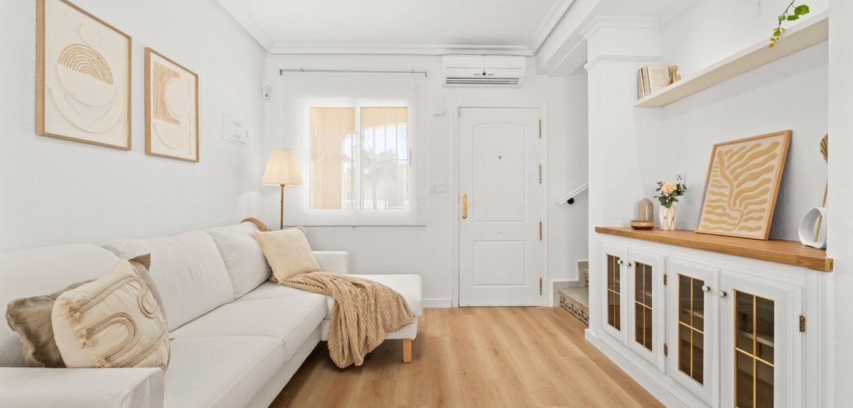 2 Bed Townhouse in Orihuela Costa