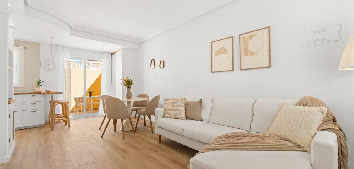 2 Bed Townhouse in Orihuela Costa