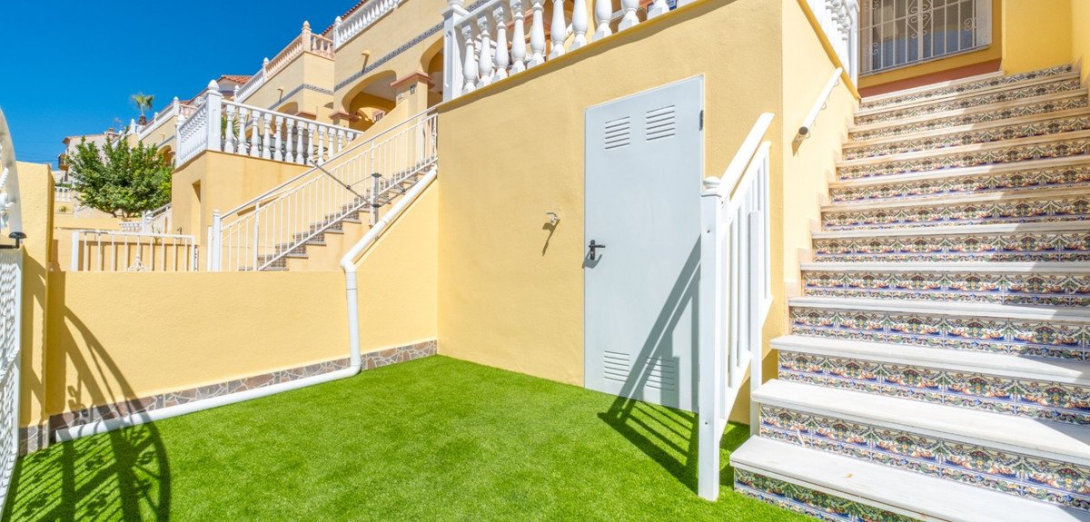 2 Bed Townhouse in Orihuela Costa