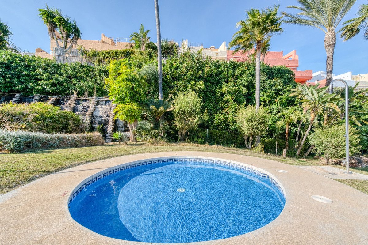 2 Bed Ground Floor Apartment in Casares
