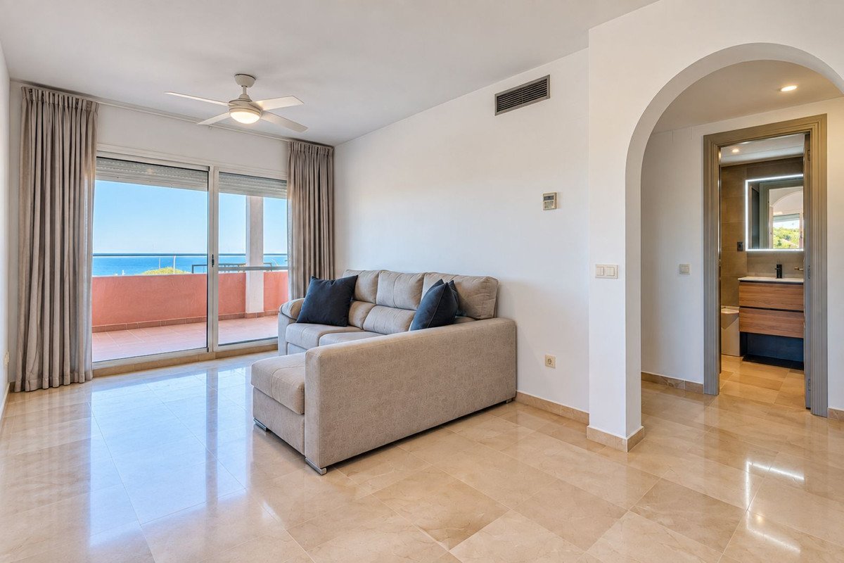 2 Bed Ground Floor Apartment in Casares