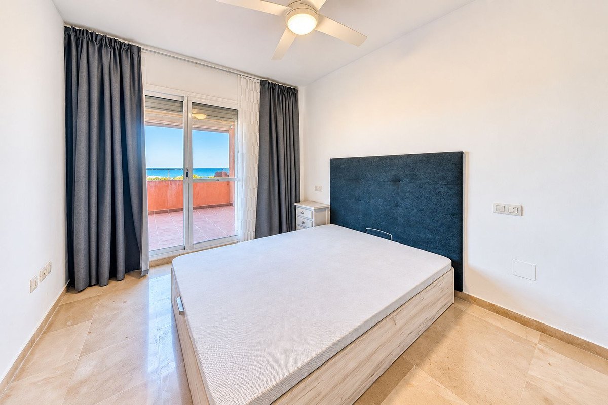 2 Bed Ground Floor Apartment in Casares