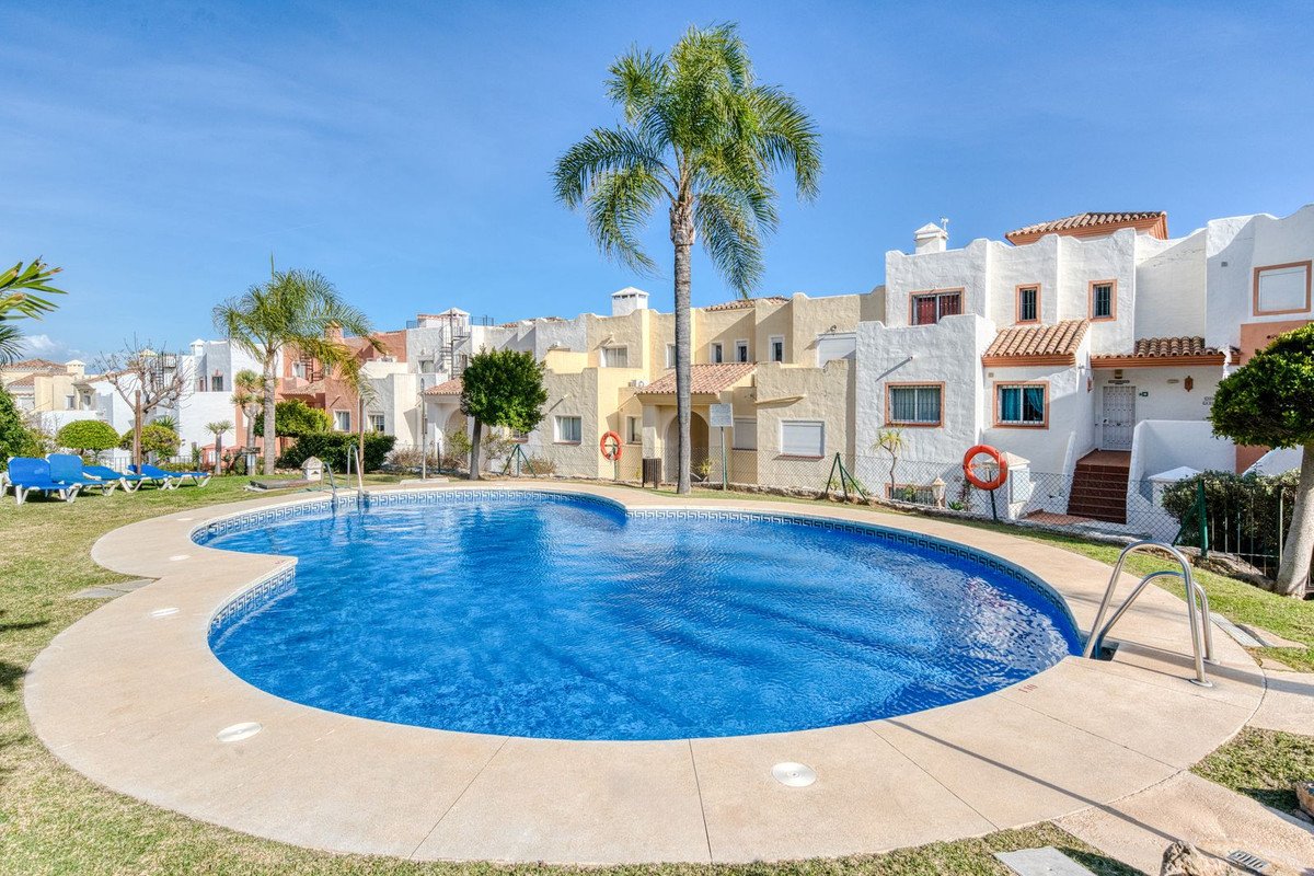 2 Bed Ground Floor Apartment in Casares