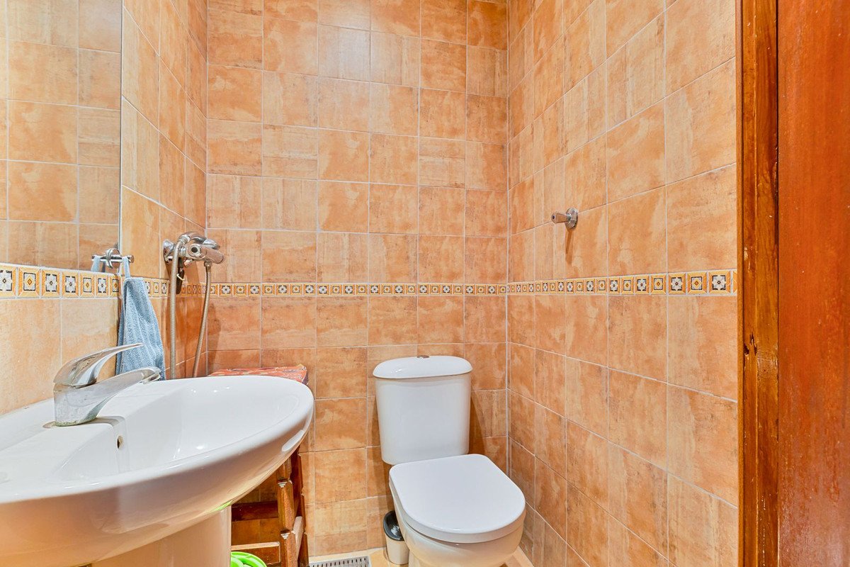 2 Bed Ground Floor Apartment in Fuengirola
