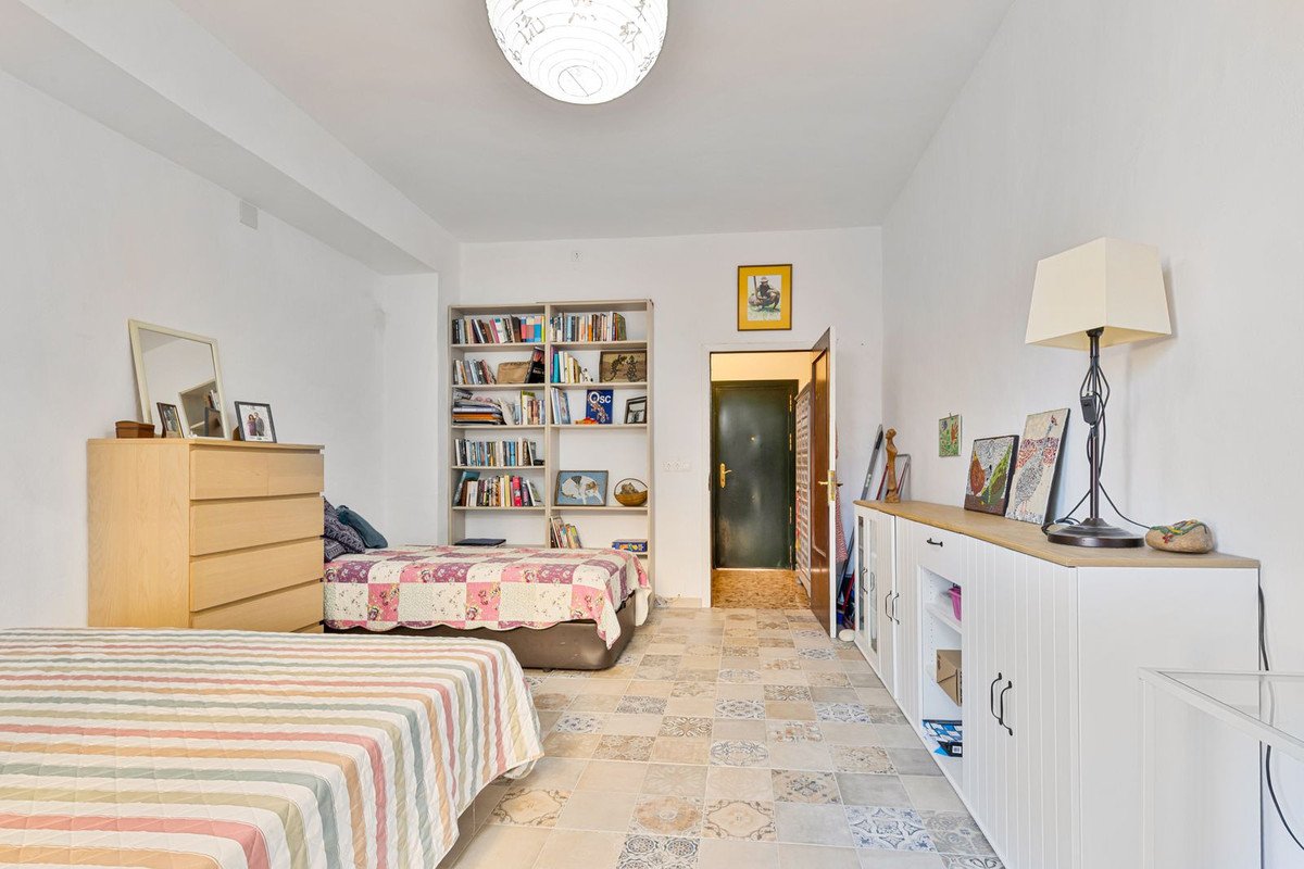 2 Bed Ground Floor Apartment in Fuengirola