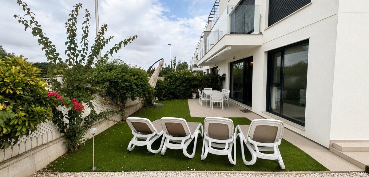3 Bed Ground Floor Apartment in Punta Prima
