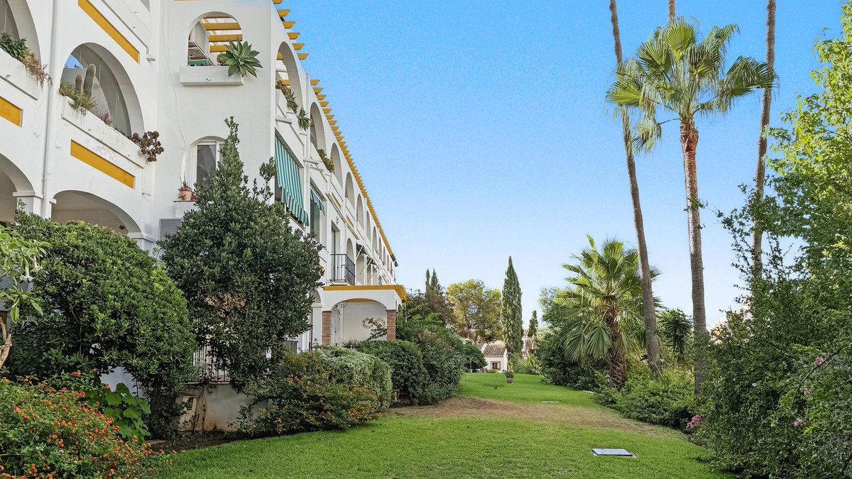 2 Bed Ground Floor Apartment in Mijas Costa