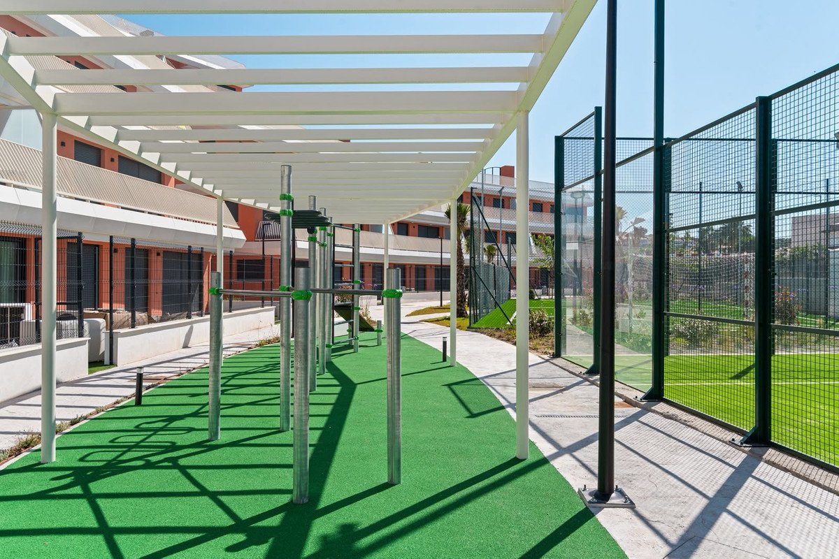 2 Bed Middle Floor Apartment in Mijas