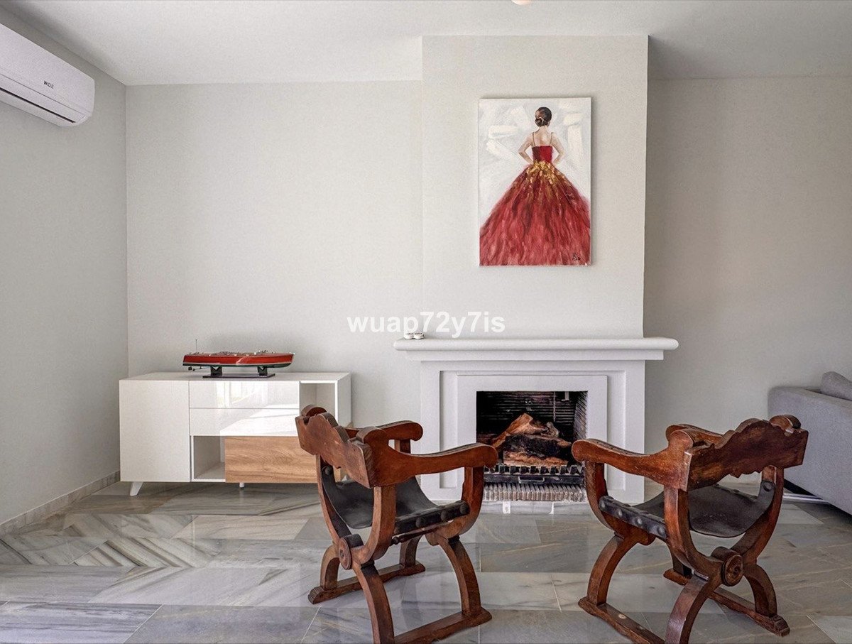 3 Bed Penthouse in Bel Air
