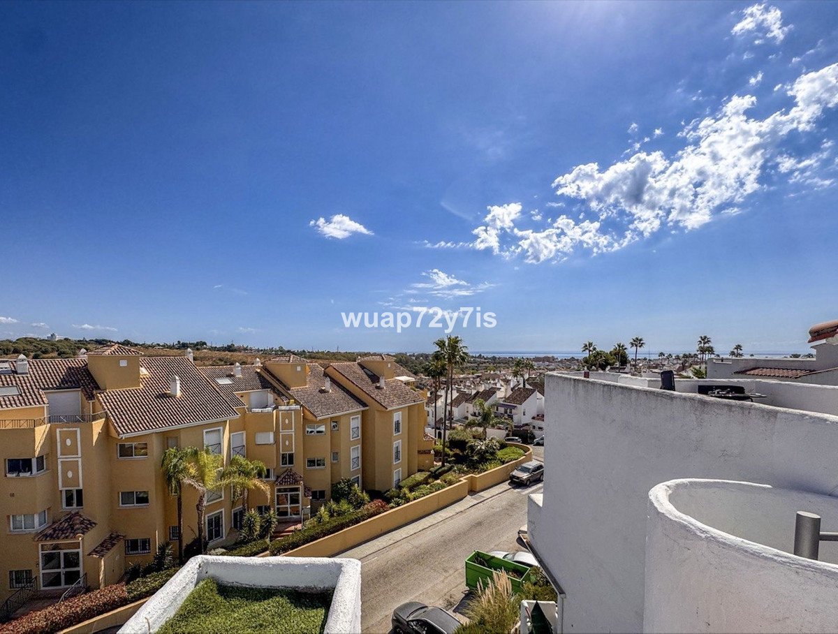 3 Bed Penthouse in Bel Air