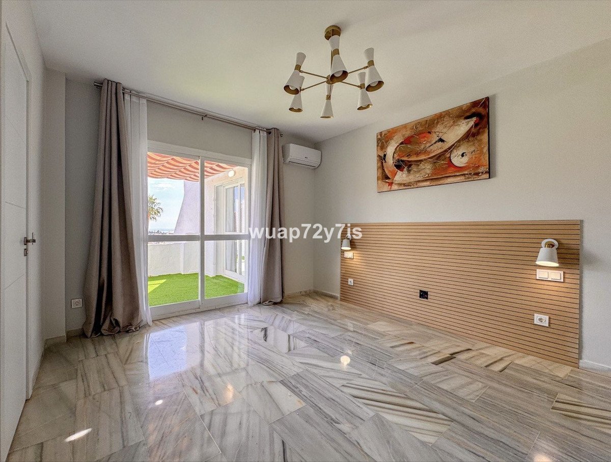3 Bed Penthouse in Bel Air