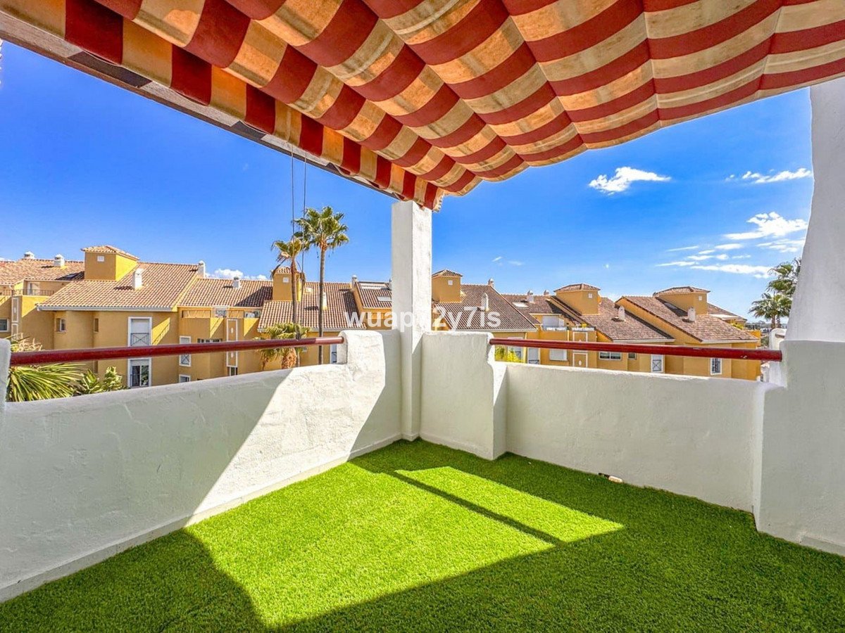 3 Bed Penthouse in Bel Air