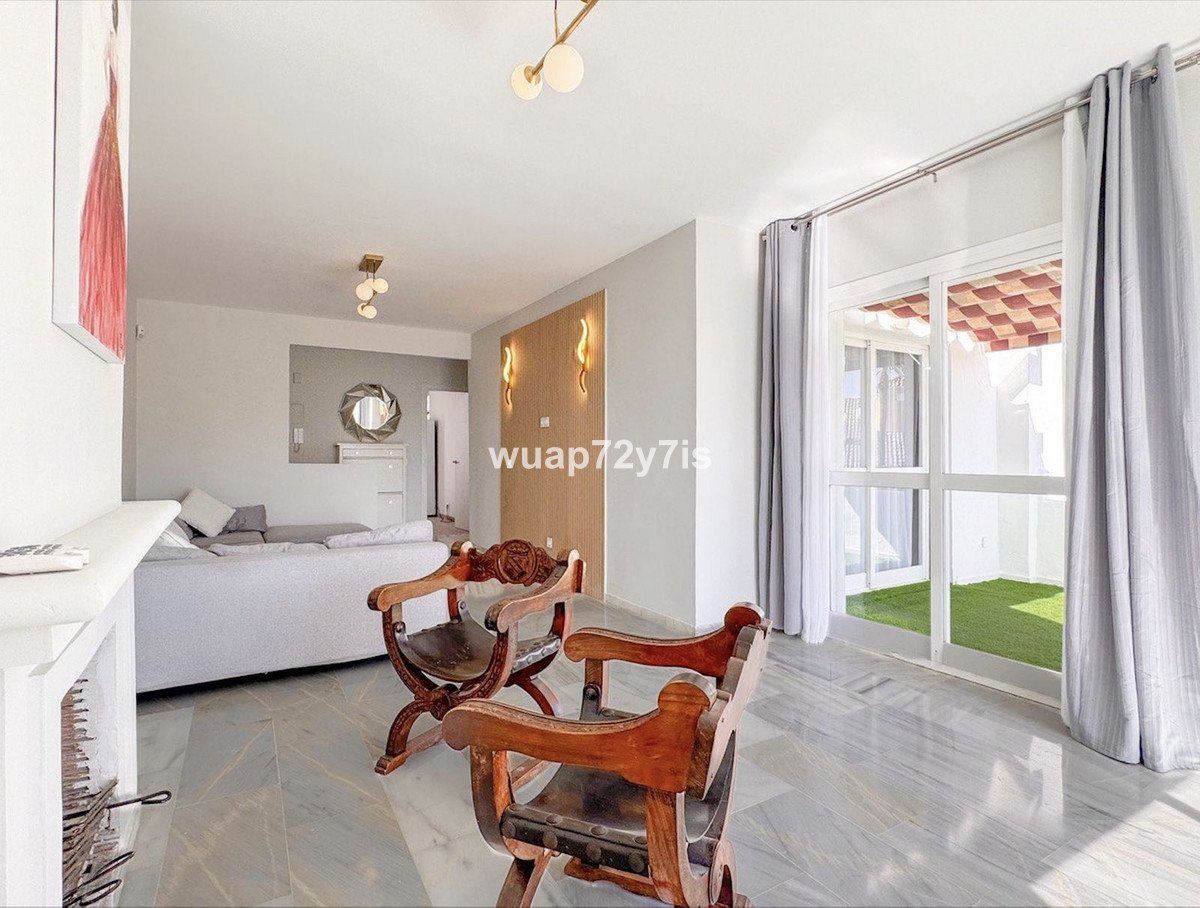 3 Bed Penthouse in Bel Air