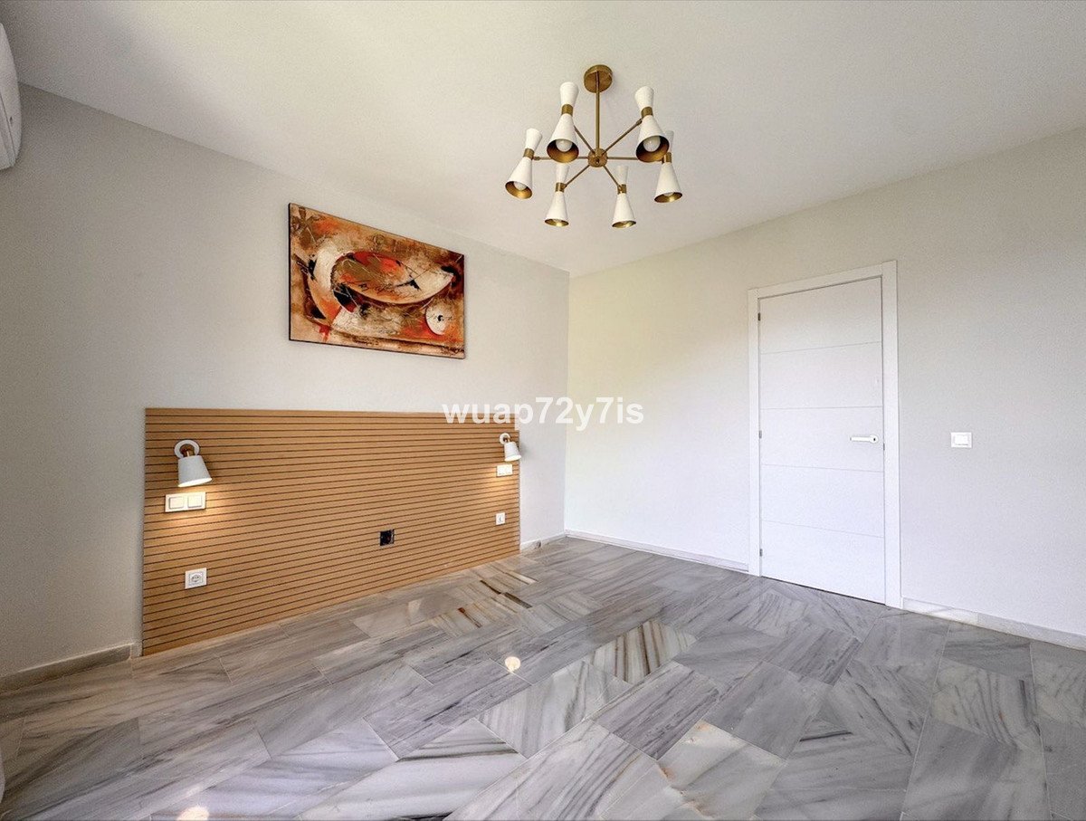 3 Bed Penthouse in Bel Air