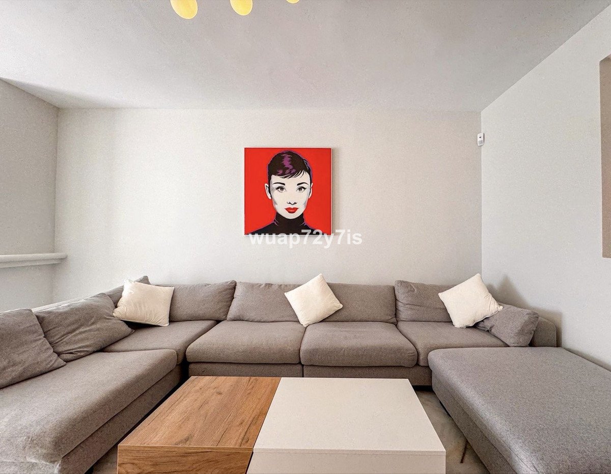 3 Bed Penthouse in Bel Air