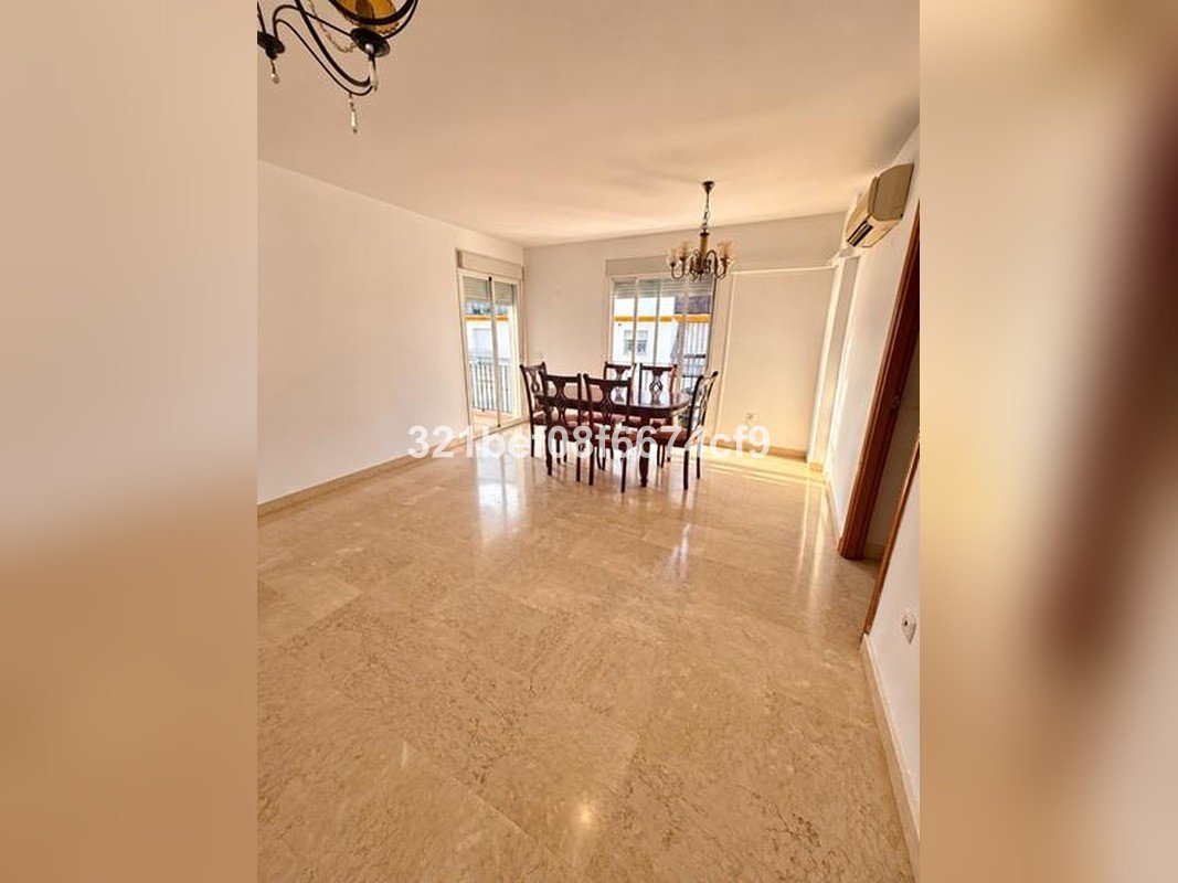 3 Bed Ground Floor Apartment in Estepona