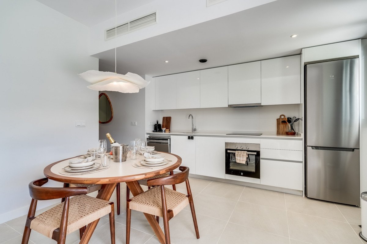 2 Bed Ground Floor Apartment in Estepona