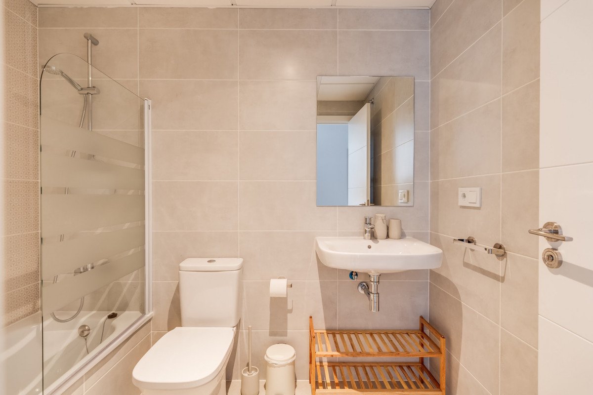 2 Bed Ground Floor Apartment in Estepona