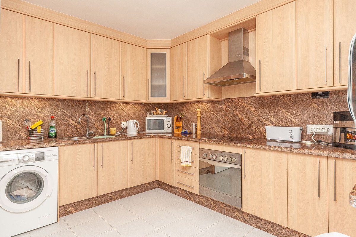 2 Bed Ground Floor Apartment in Elviria