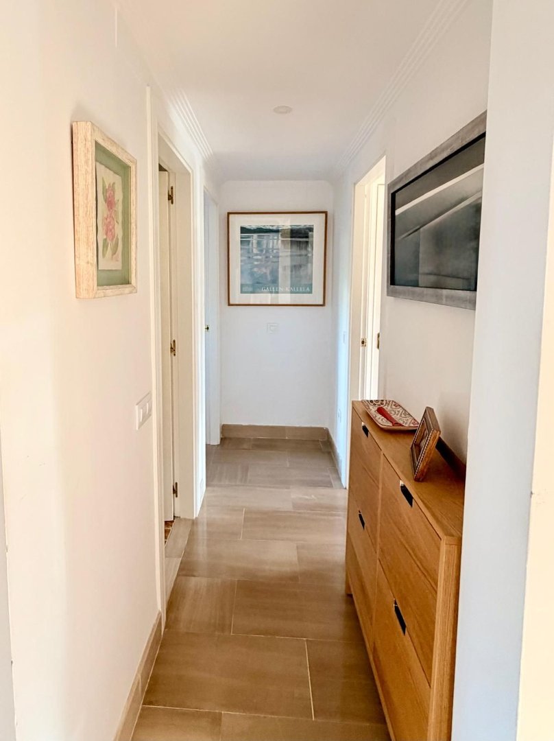 2 Bed Middle Floor Apartment in Sotogrande