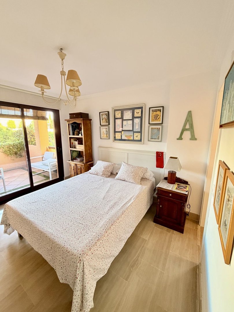 2 Bed Middle Floor Apartment in Sotogrande