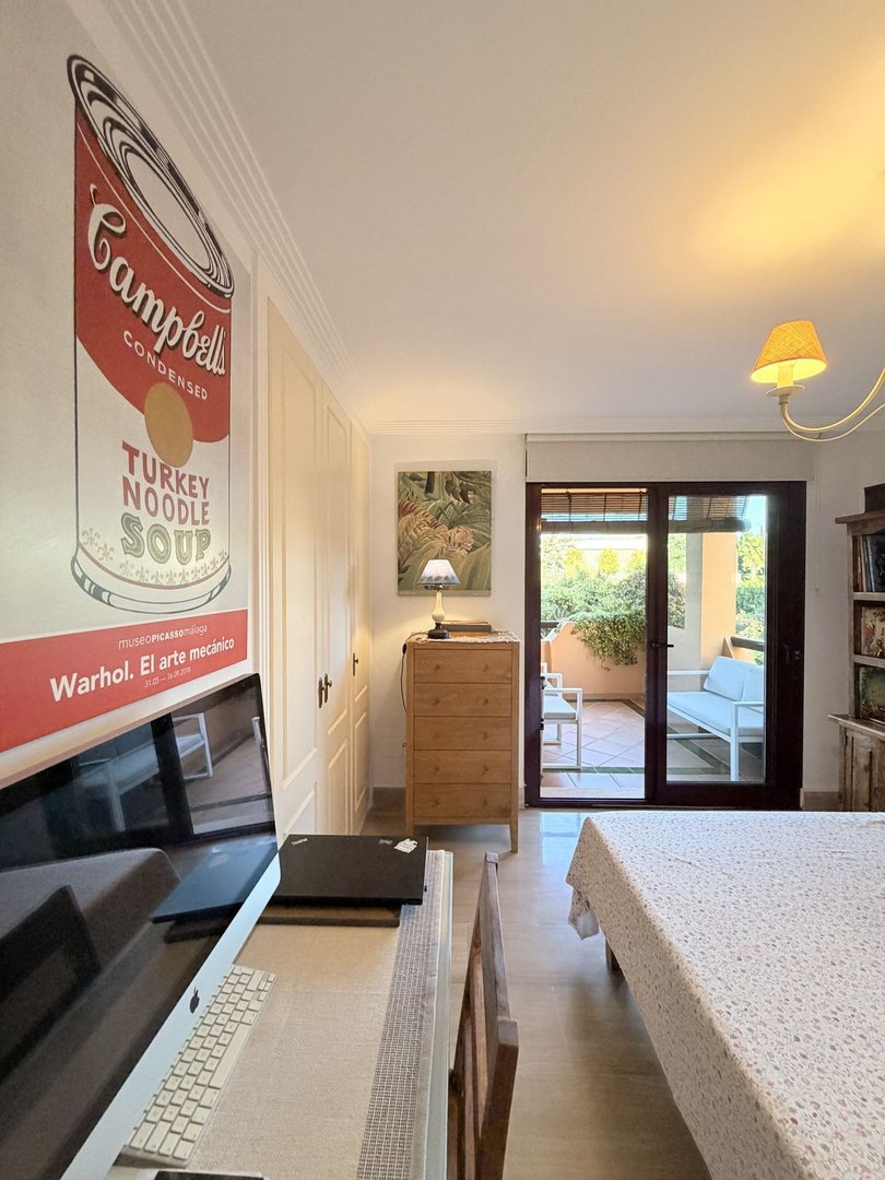 2 Bed Middle Floor Apartment in Sotogrande