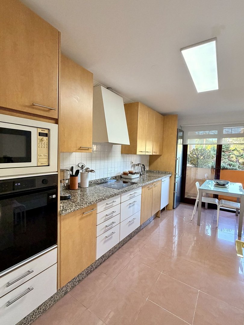 2 Bed Middle Floor Apartment in Sotogrande