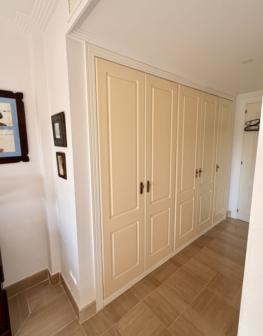 2 Bed Middle Floor Apartment in Sotogrande