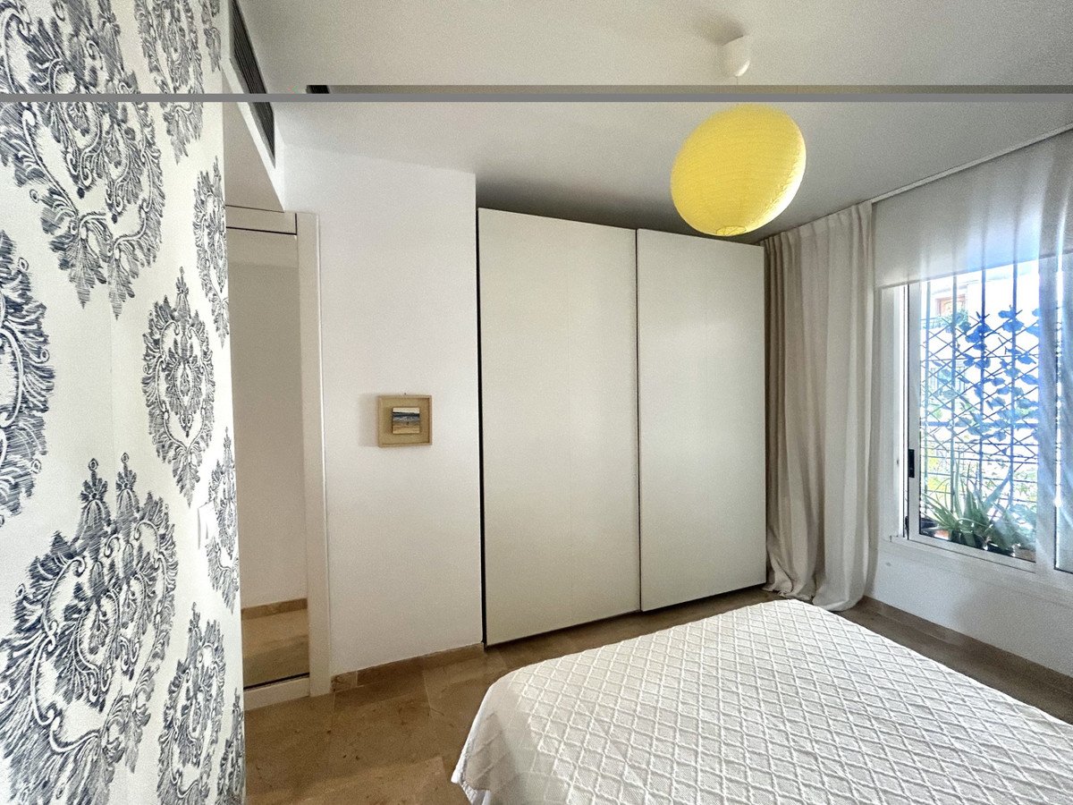 2 Bed Middle Floor Apartment in Guadalmina Alta