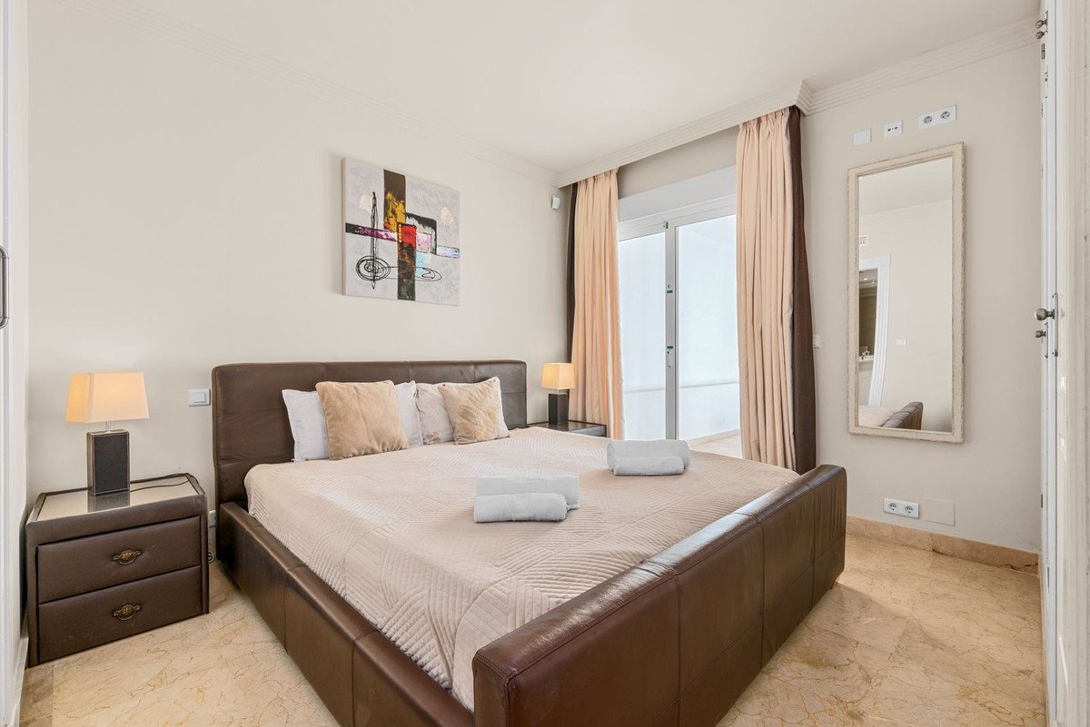 2 Bed Ground Floor Apartment in Estepona