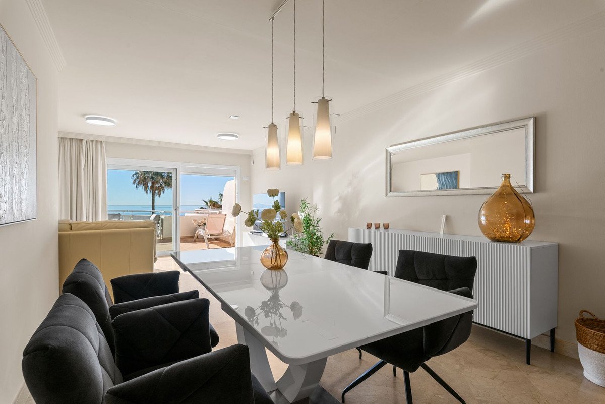 2 Bed Ground Floor Apartment in Estepona