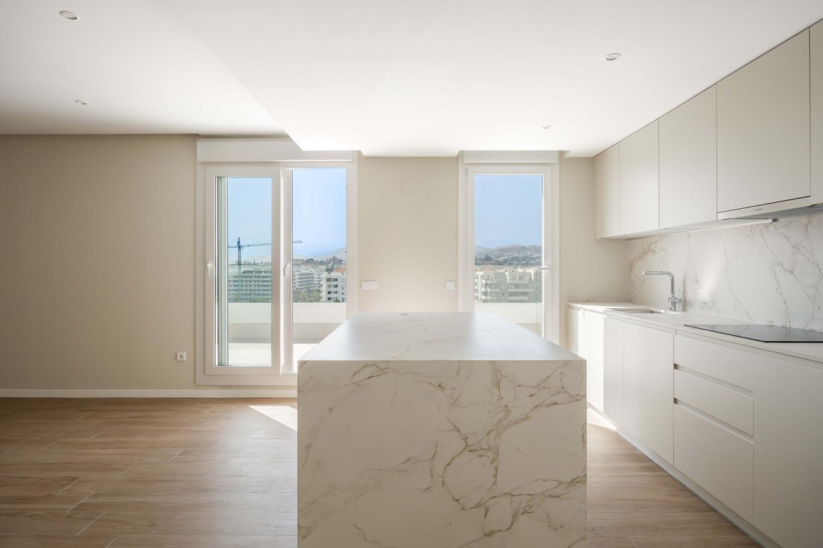 4 Bed Penthouse in La Campana