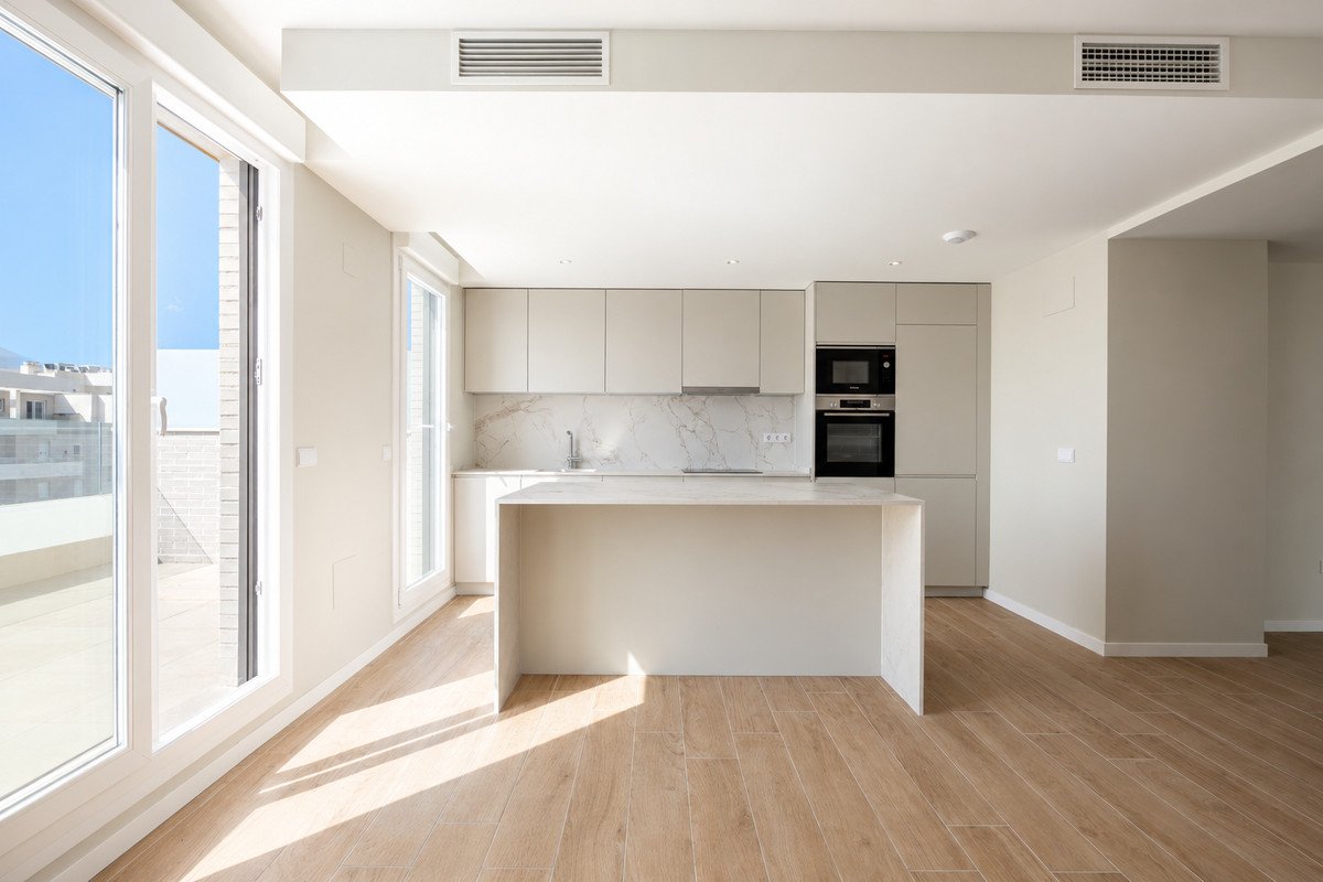4 Bed Penthouse in La Campana