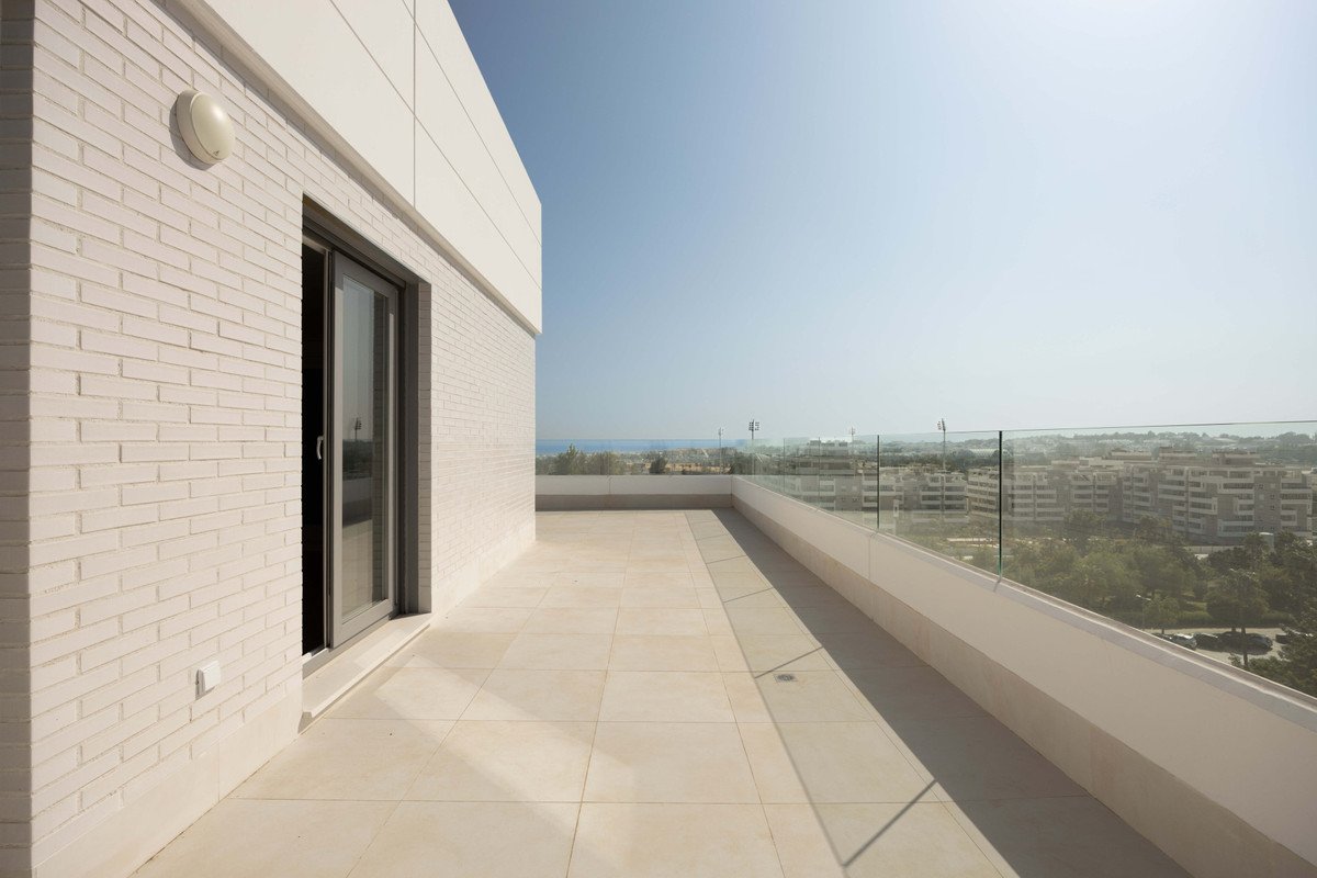 4 Bed Penthouse in La Campana