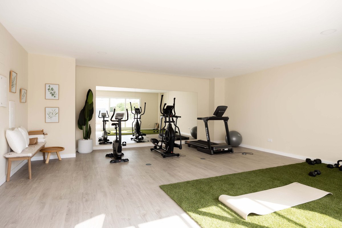 4 Bed Penthouse in La Campana