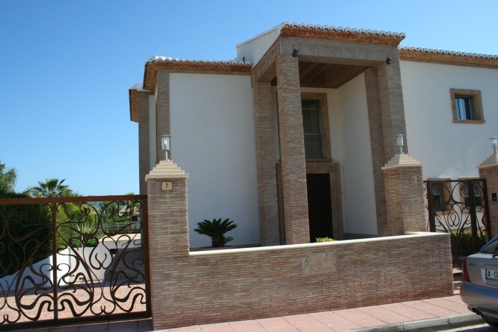5 Bed Detached Villa in Javea