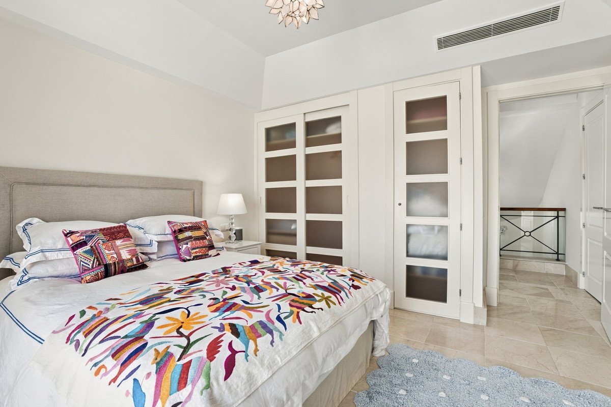 4 Bed Penthouse Duplex in Sotogrande Alto