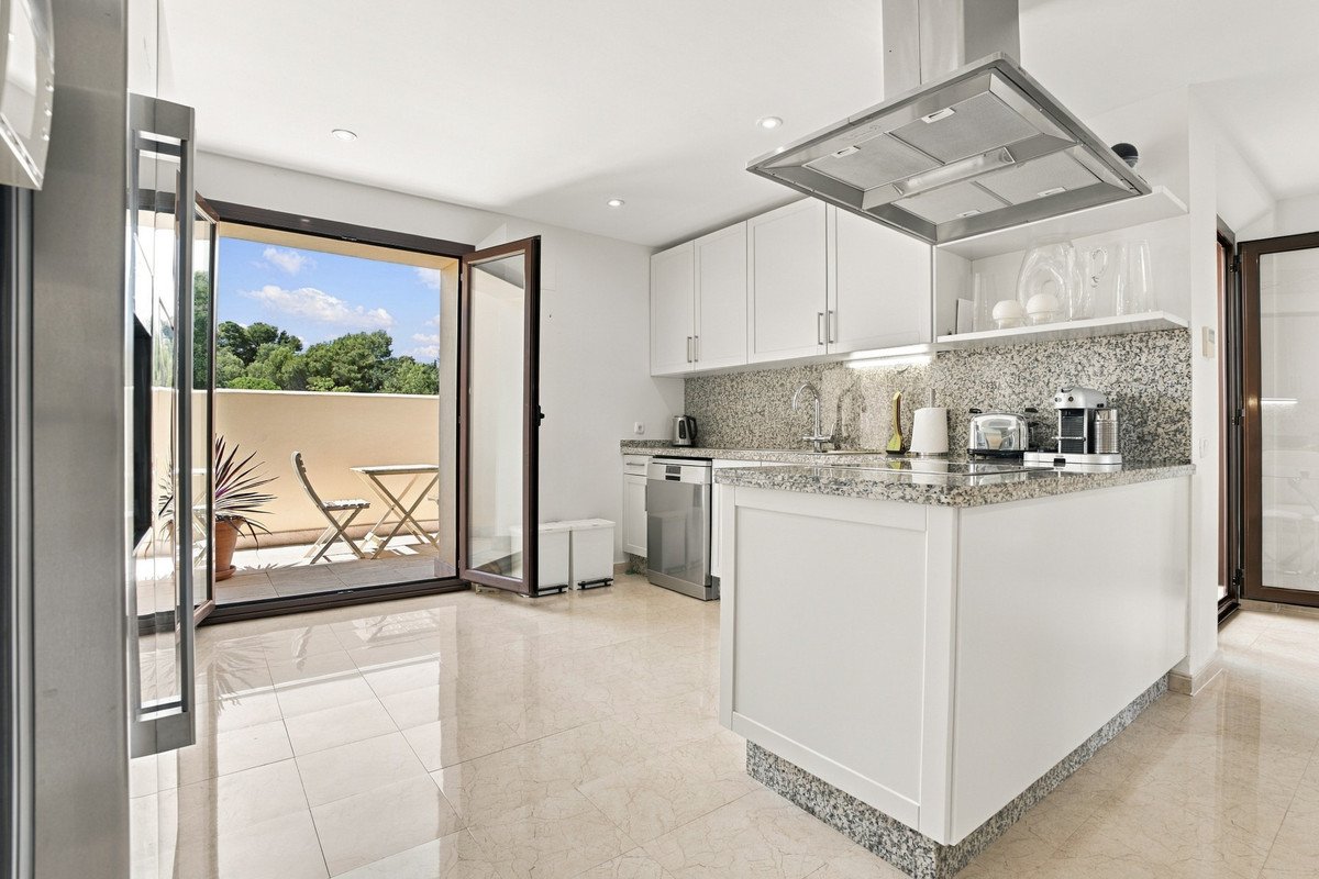 4 Bed Penthouse Duplex in Sotogrande Alto