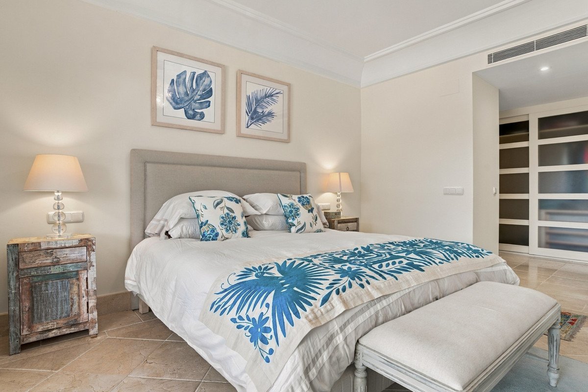 4 Bed Penthouse Duplex in Sotogrande Alto